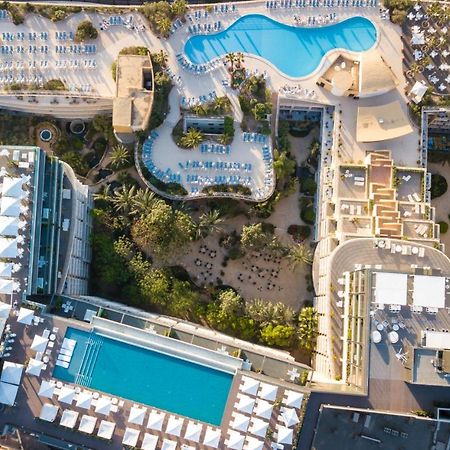 Intercontinental Malta By Ihg Hotel St. Julian's Exterior foto Aerial view of the hotel